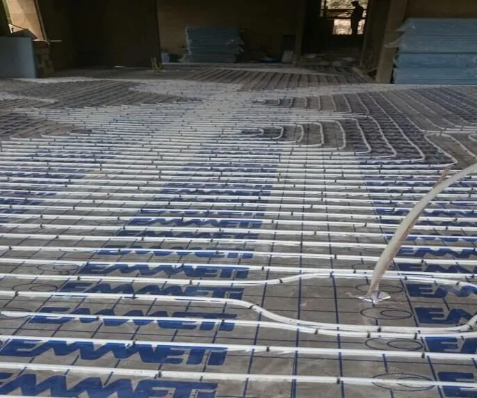 Underfloor heating loops